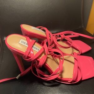 Steven Madden Pink heels sandals 8.5